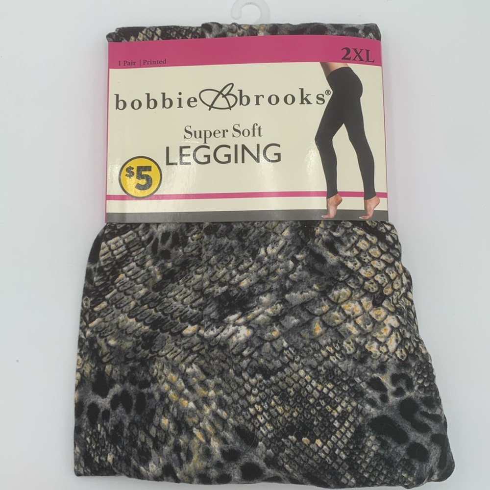 3 for $12 🔥 Bobbie Brooks Black and Gray Snakeskin Leggings size: L, M